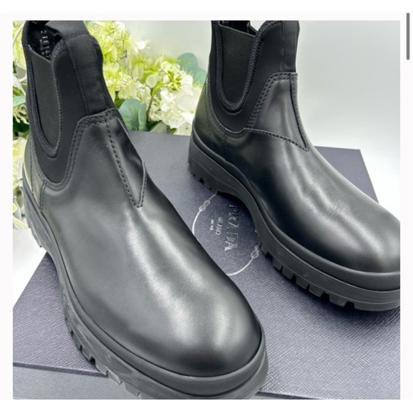 Prada Brixxen leather Chelsea boots size 10 made in Italy main image 7